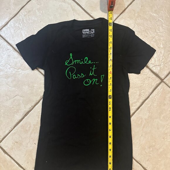 Smile Pass It On Tshirt - Picture 4 of 6